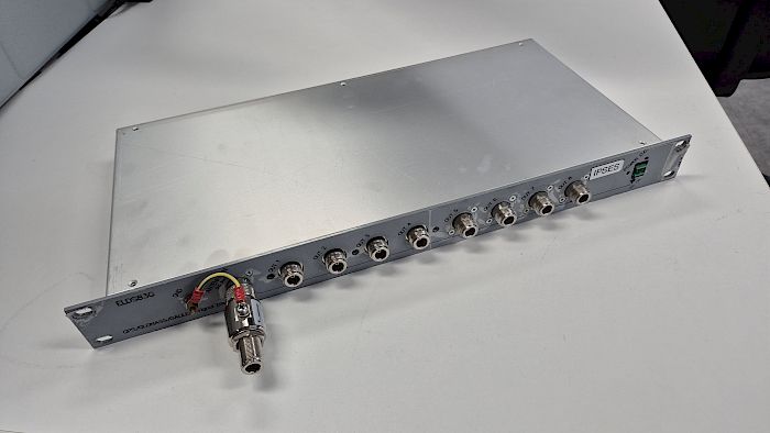 IPSES Srl - GPS/GLONASS/Galileo Signal Distributor
